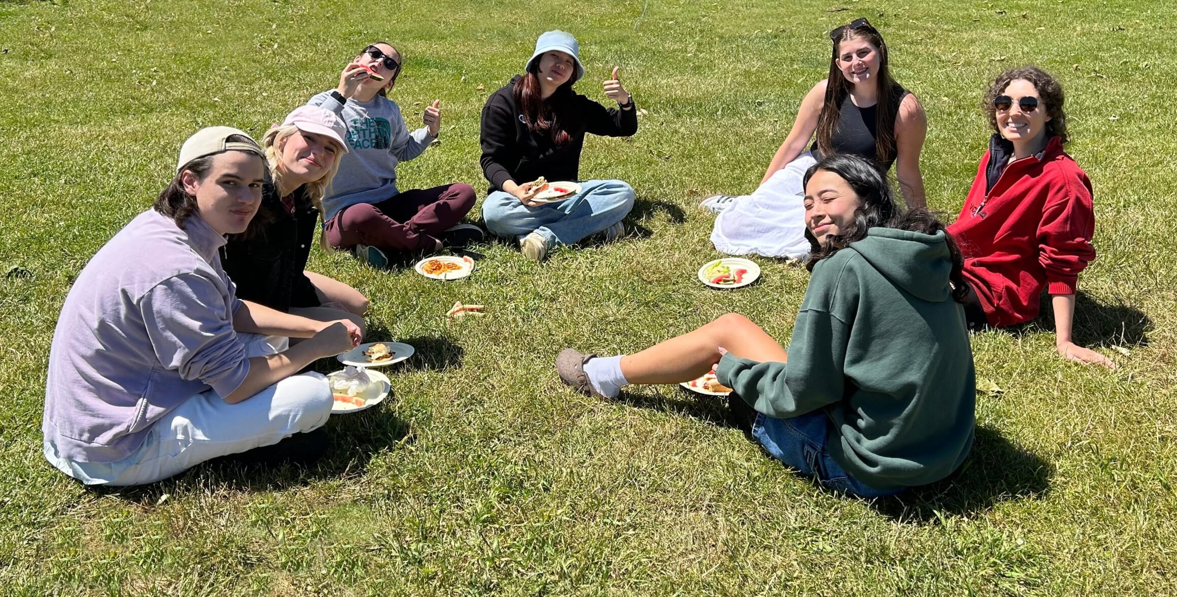 volunteers-2024-picnic University students who volunteer in the aphasia program, VSRA.